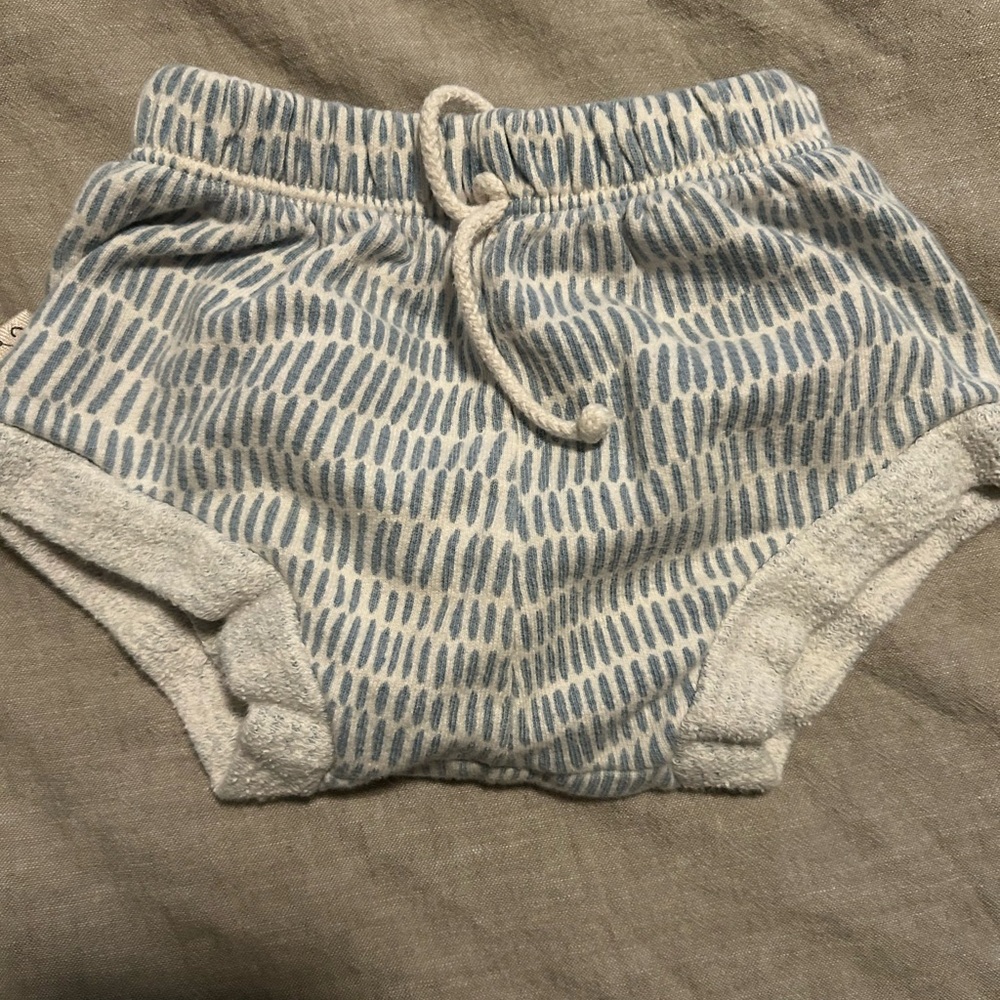 CHILDHOODS CLOTHING 18-24 months